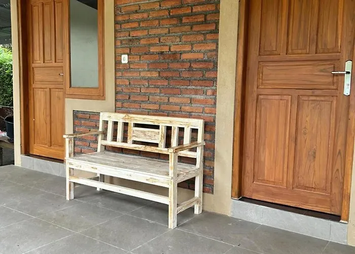 Nau Di * Munduk